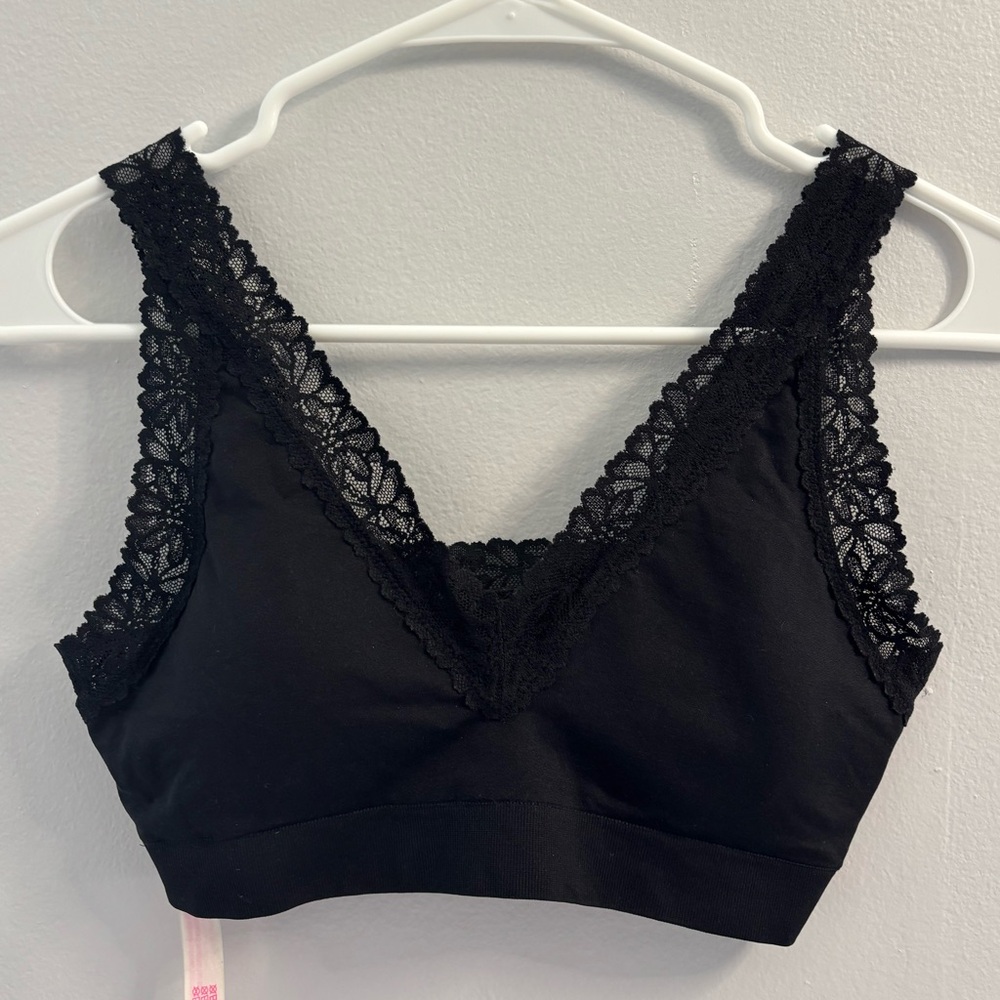 Victoria's Secret Black Lace V‑Neck Bralette